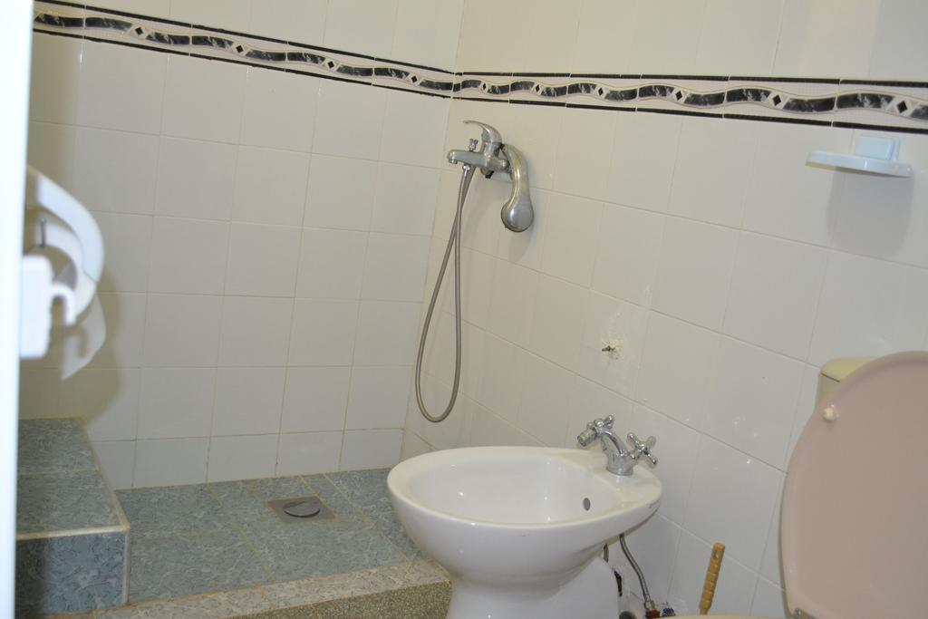 Ighbola Ouzoud Hotell Rum bild